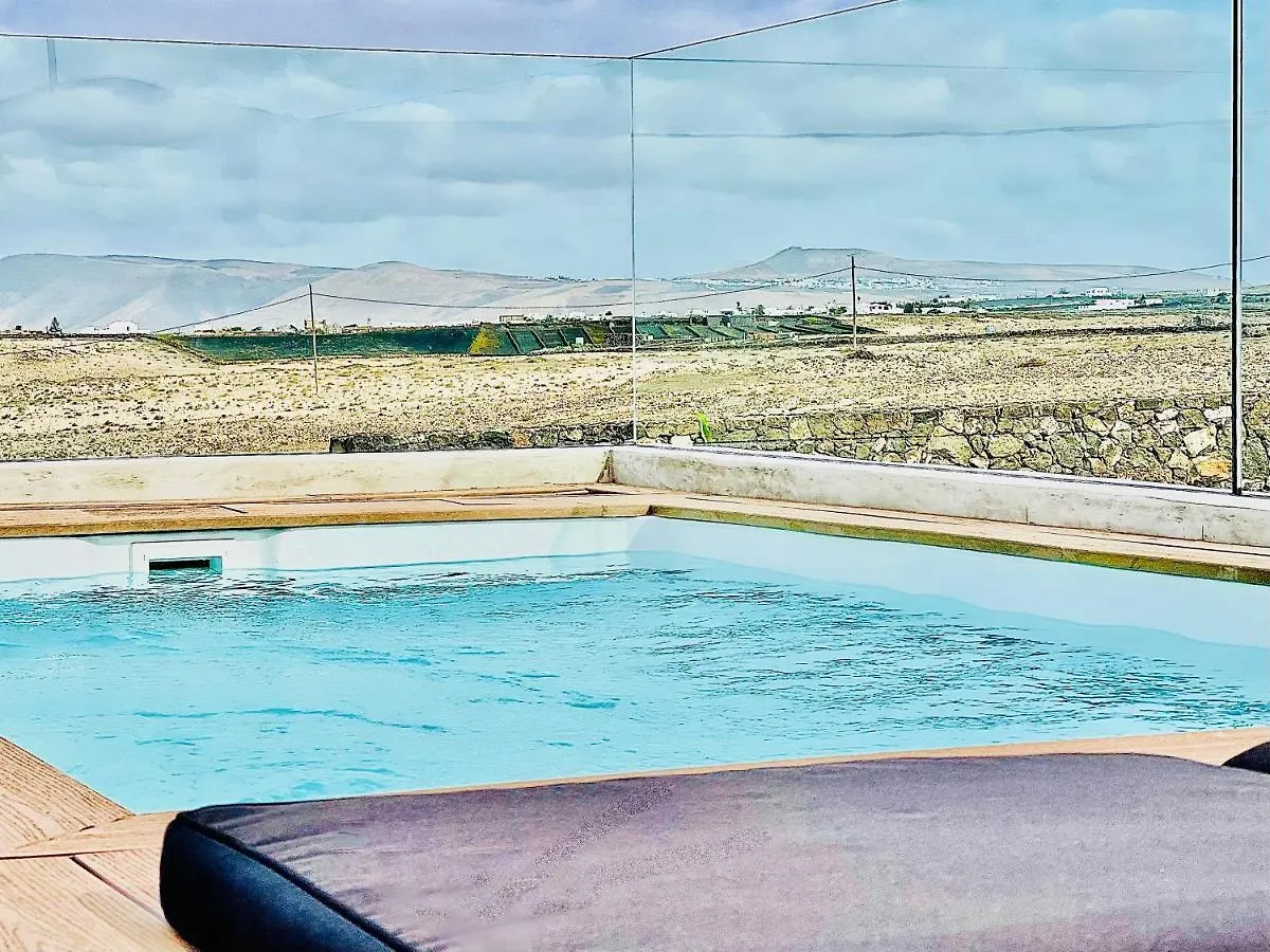 Canaryislandshost L The Sky Suites Tinajo 0*,